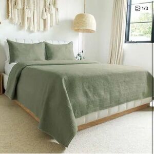 OLIVE GREEN Jennifer Adams — 3-Piece Quilt Set